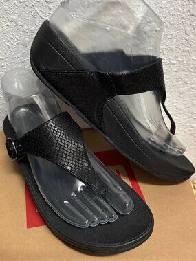 Fitflop The Skinny Women's T-Strap Wedge Sandal E58-424 Black Snake Size 7 NIB